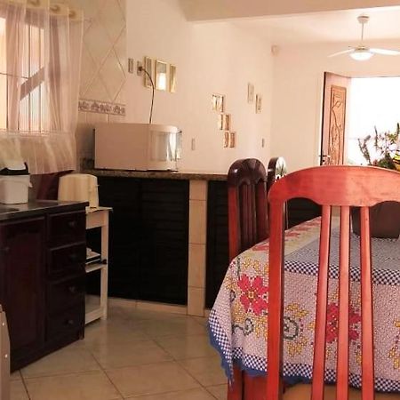 فيلا Casa 02 Dorm Na Rua Salmao بومبينهاس المظهر الخارجي الصورة