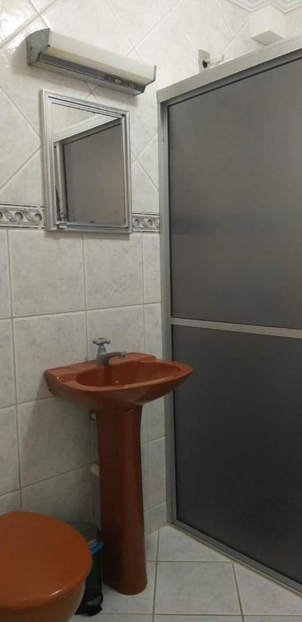 فيلا Casa 02 Dorm Na Rua Salmao بومبينهاس المظهر الخارجي الصورة